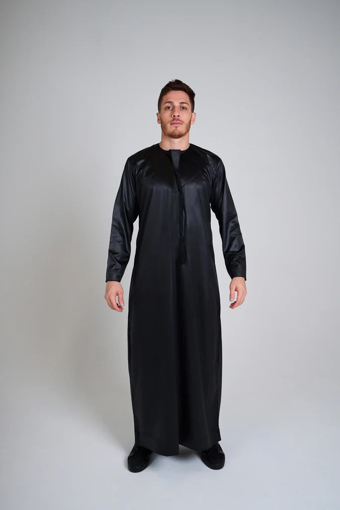 Black Emirati Thobe
