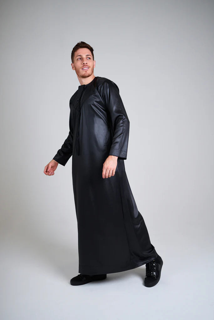 Black Emirati Thobe