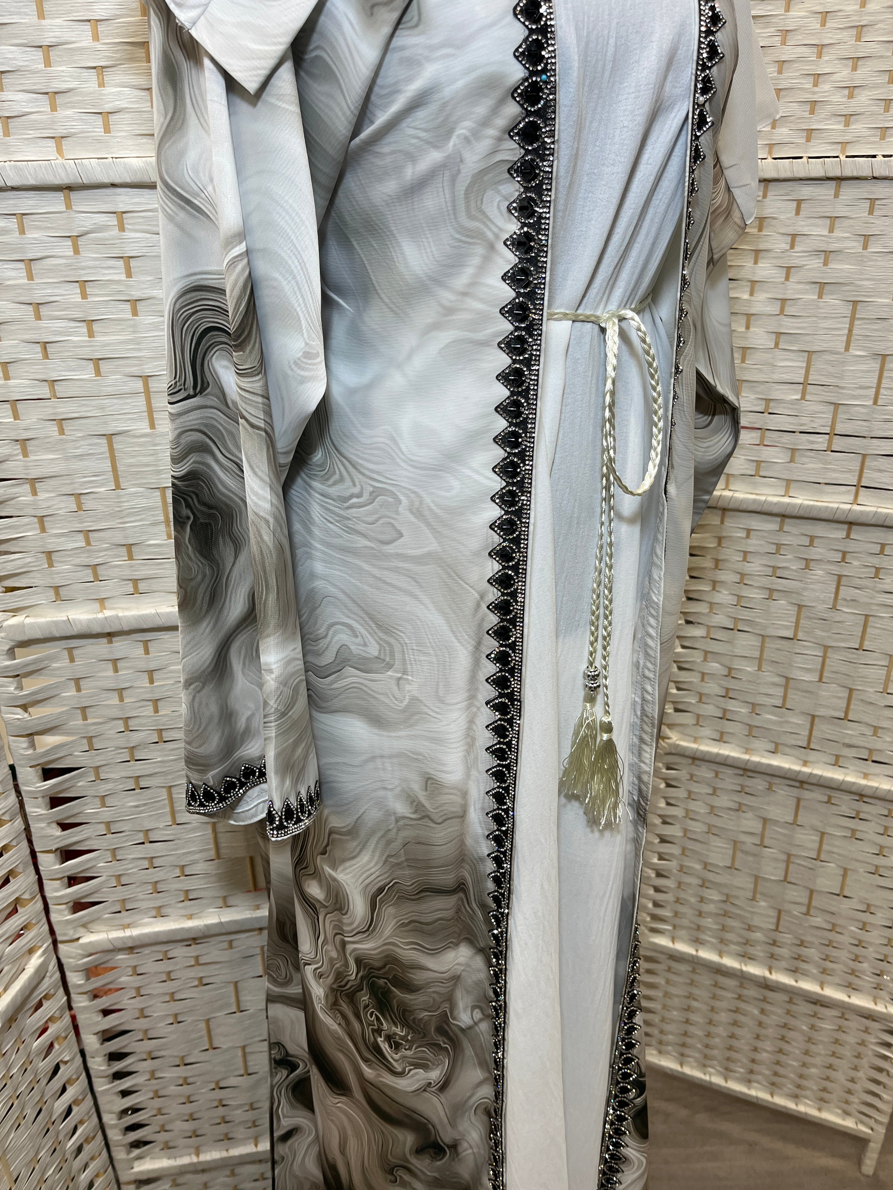 White Watercolour Open Abaya Set with Inner Slip – Two Piece Abaya Belt and Scarf Included