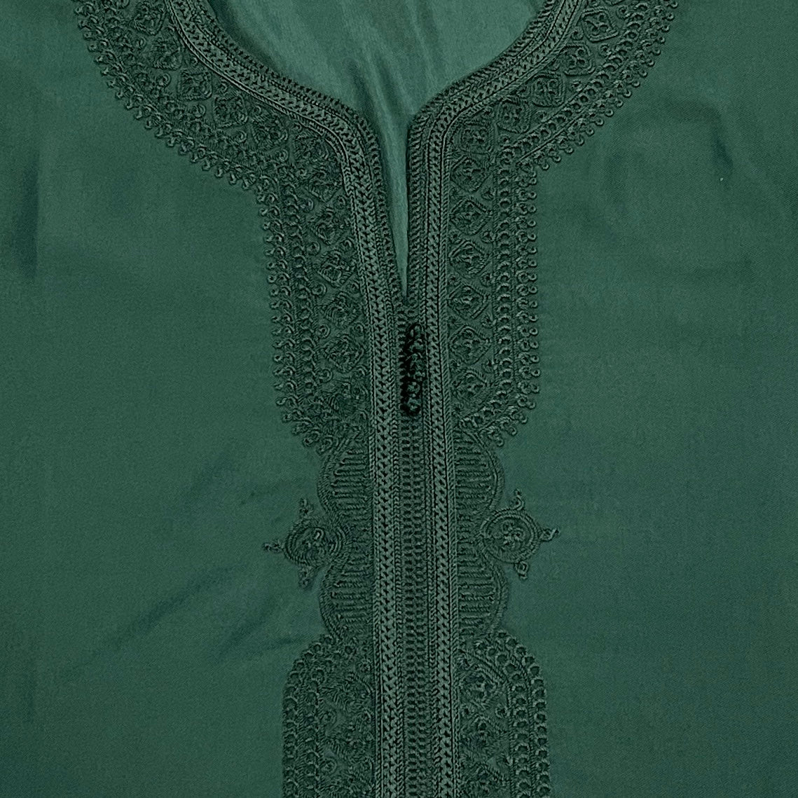 Moroccan Thobe – Deep Forest Green / Tonal Embroidery