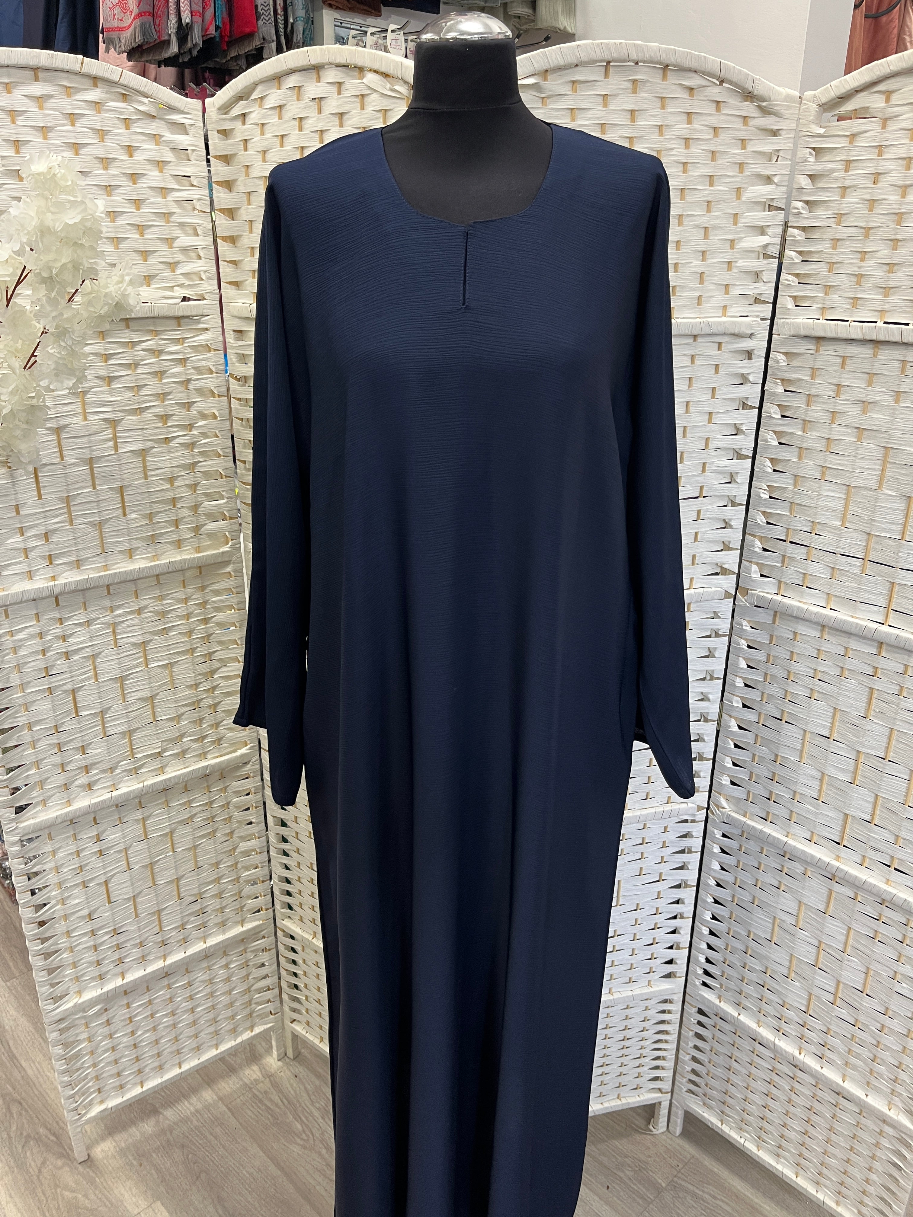 Dark Navy Plain Zoom Abaya
