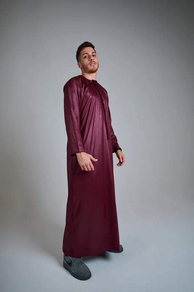 Rich Maroon Shiny Emariti Thobe